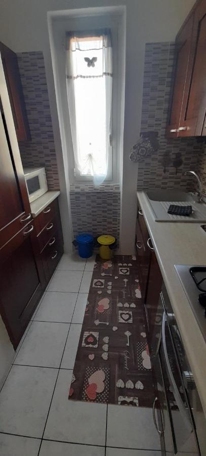 Bellissimo Alloggio Vicino Alla Metro Bengasi,Lino House Torino Exterior foto